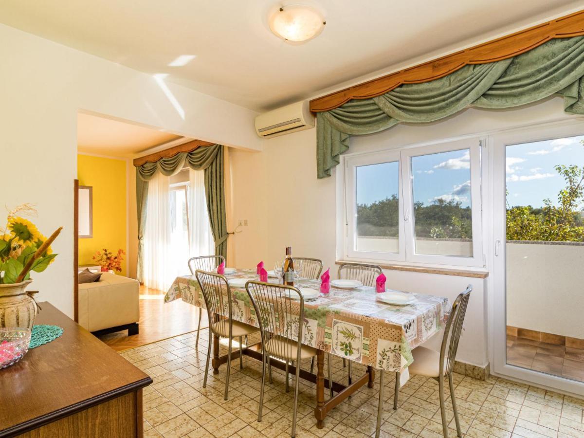 Holiday Home Larisa - Ipc141 By Interhome Pićan Extérieur photo